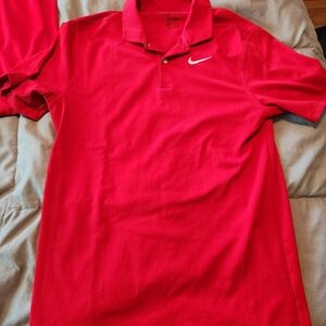 Dri-fit Nike polo size small men's red